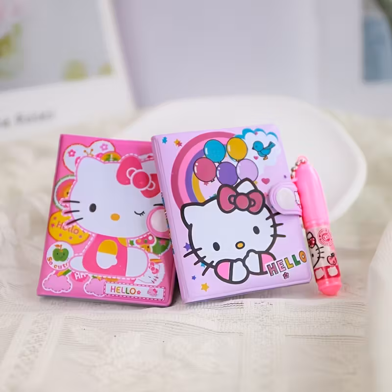 caderno e caneta sanrio hello kitty
